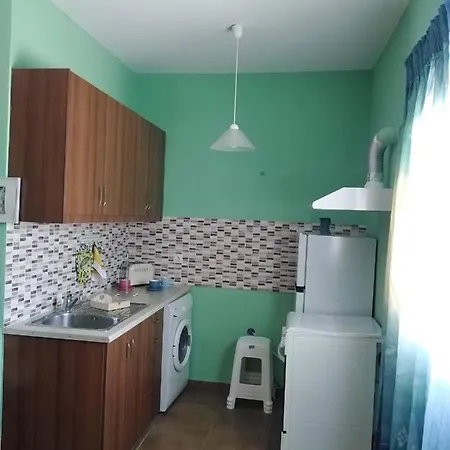 Vicky's Near To The Airport ολόκληρο διαμέρισμα 公寓 Antimachia