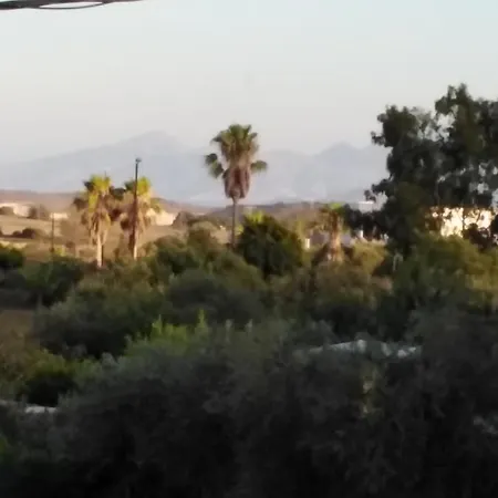 Vicky's Near To The Airport ολόκληρο διαμέρισμα Apartamento *